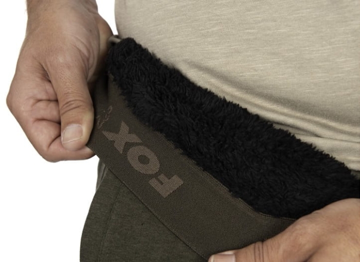 /environment/cache/images/productGfx_128119_700_700/Fox-Collection-Sherpa-Joggers-Green-Black-M1.jpg