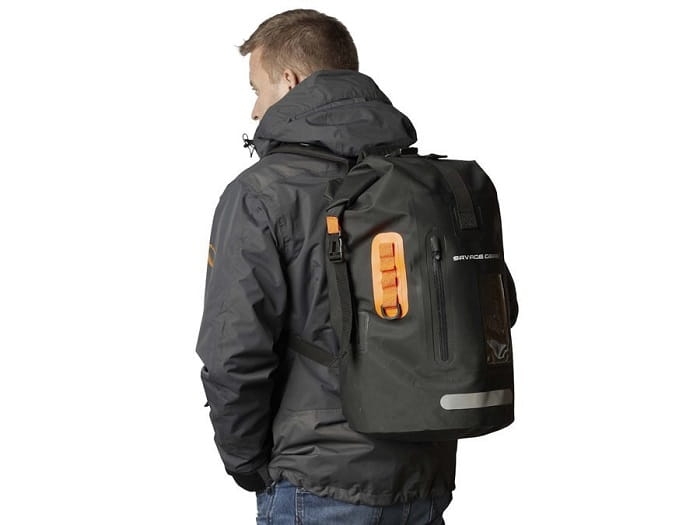 /environment/cache/images/productGfx_45101_700_700/Rollup_Rucksack_40L1.jpg