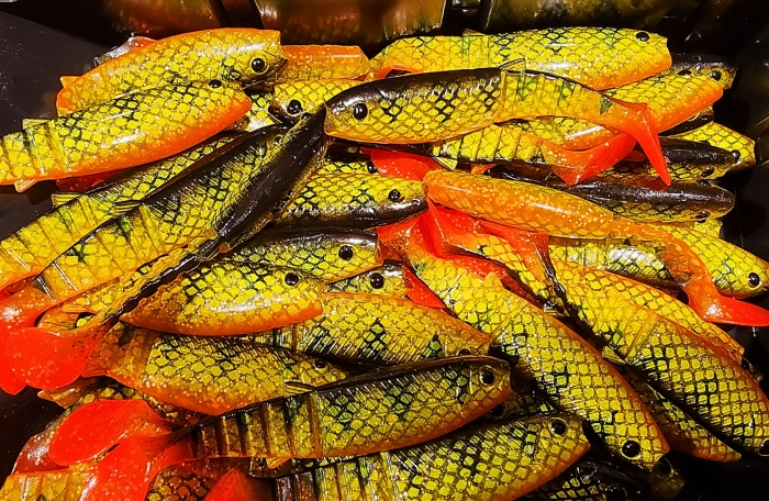 /environment/cache/images/productGfx_69844_700_700/cannibal_fire_perch-1.jpg